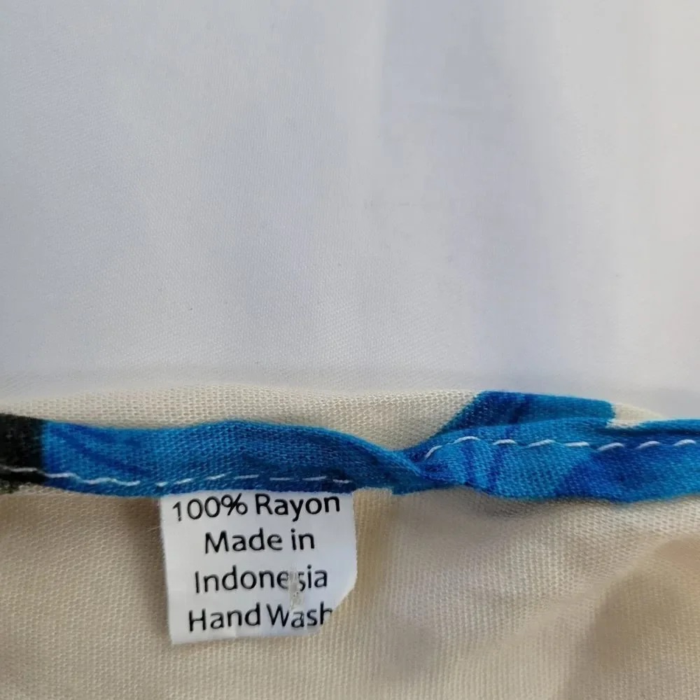 ladies long scarf with no stains